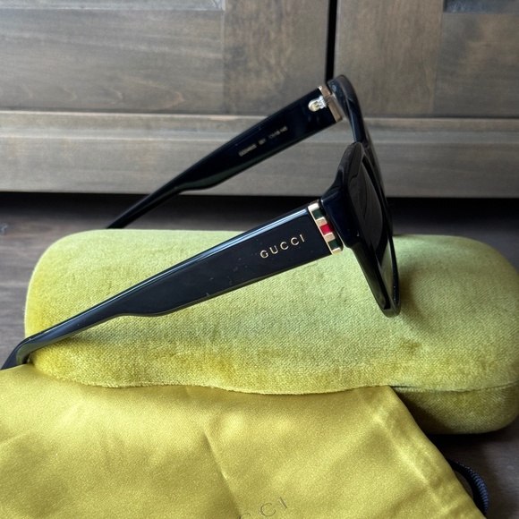 Gucci 53mm Cat Eye Sunglasses main image 4